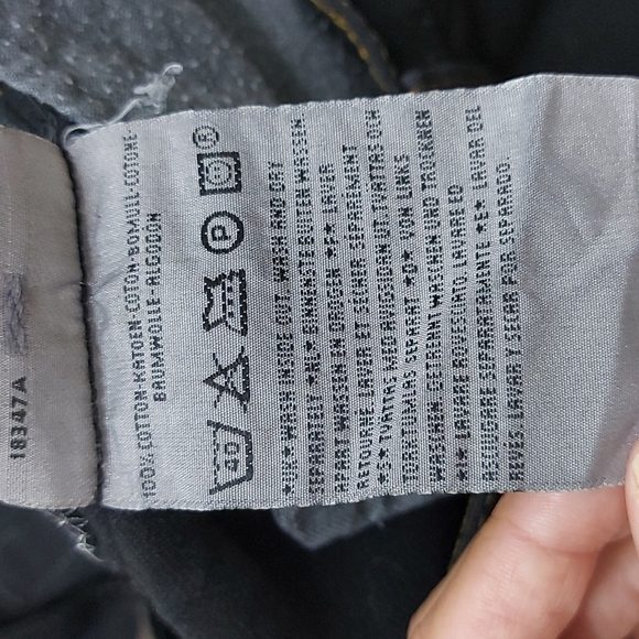 Levis 501 Black Button Fly Distressed Cut Offs - Picture 13 of 16